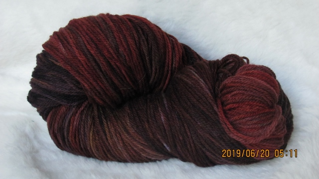Weavers Wool Quarters - Red Tail Hawk
